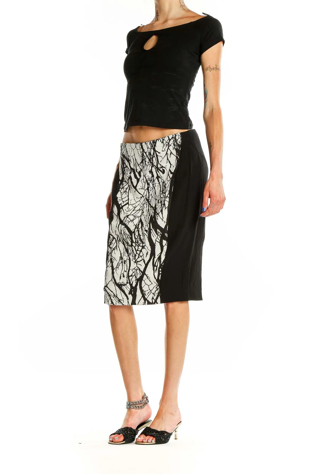 Black and White Patterned Pencil Skirt