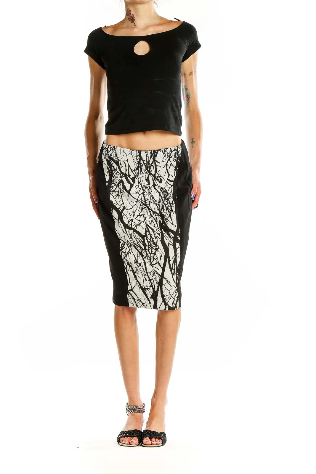 Black and White Patterned Pencil Skirt