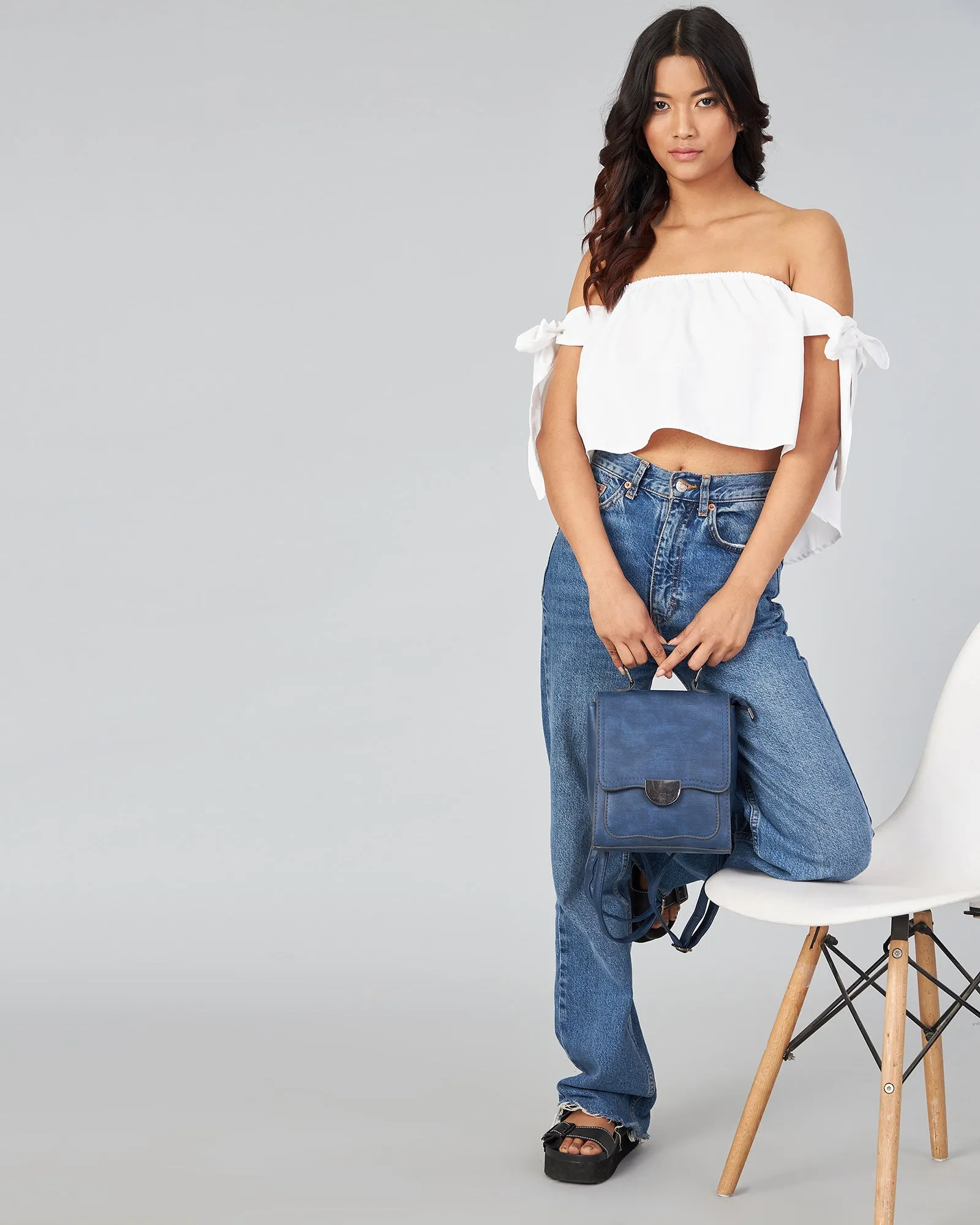 Chimpaaanzee Women  White Solid Off Shoulder Crop Top