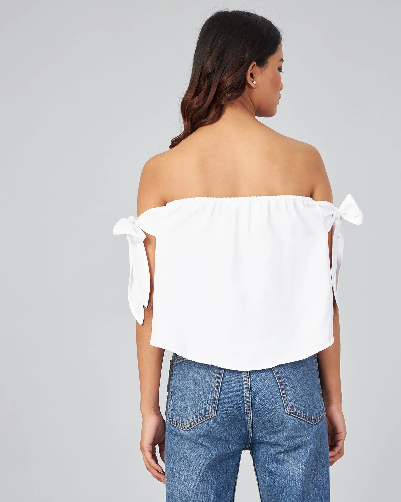 Chimpaaanzee Women  White Solid Off Shoulder Crop Top
