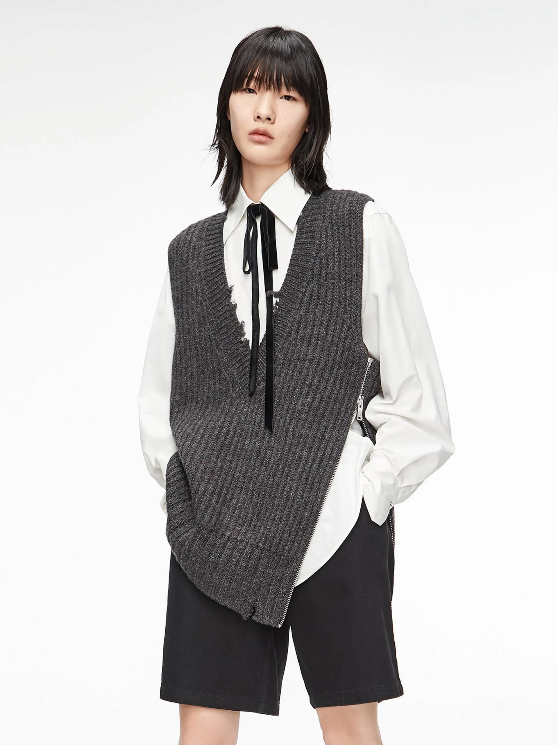 Frayed V-Neck Wool Knit Vest