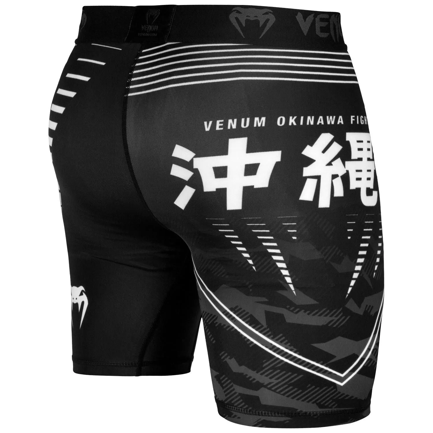 Kompressioshortsit - Venum - Okinawa 2.0 Compression Shorts- Musta-Valkoinen