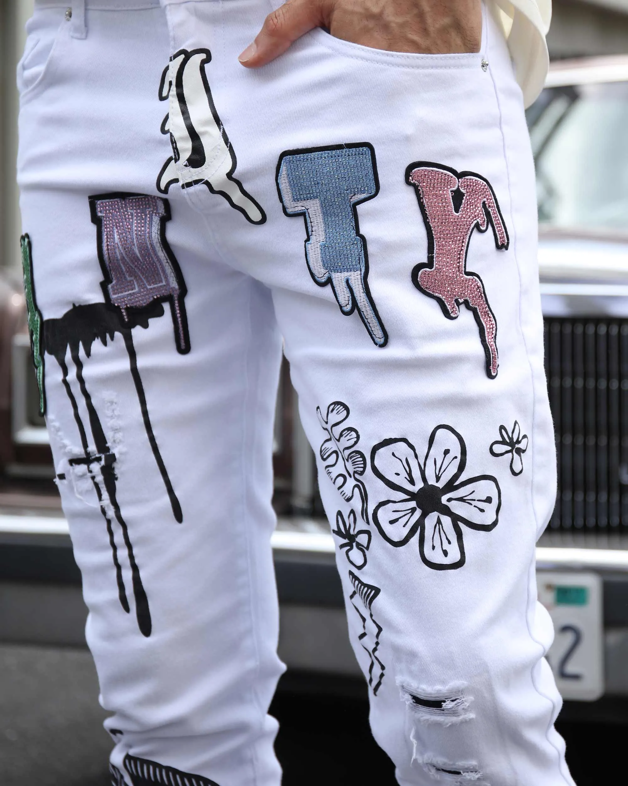 Streetwear White Ripped Jeans with Colorful Graffiti