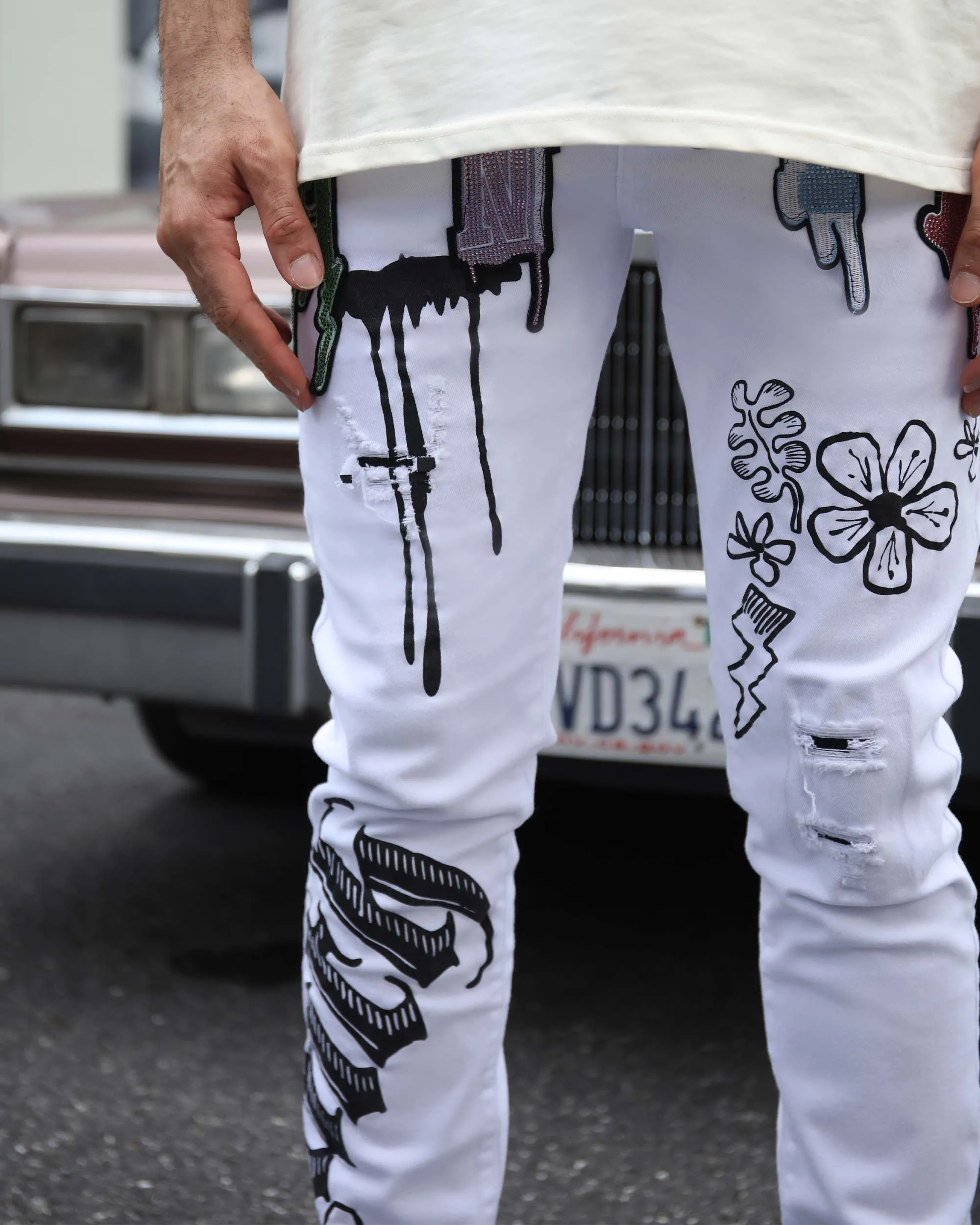 Streetwear White Ripped Jeans with Colorful Graffiti