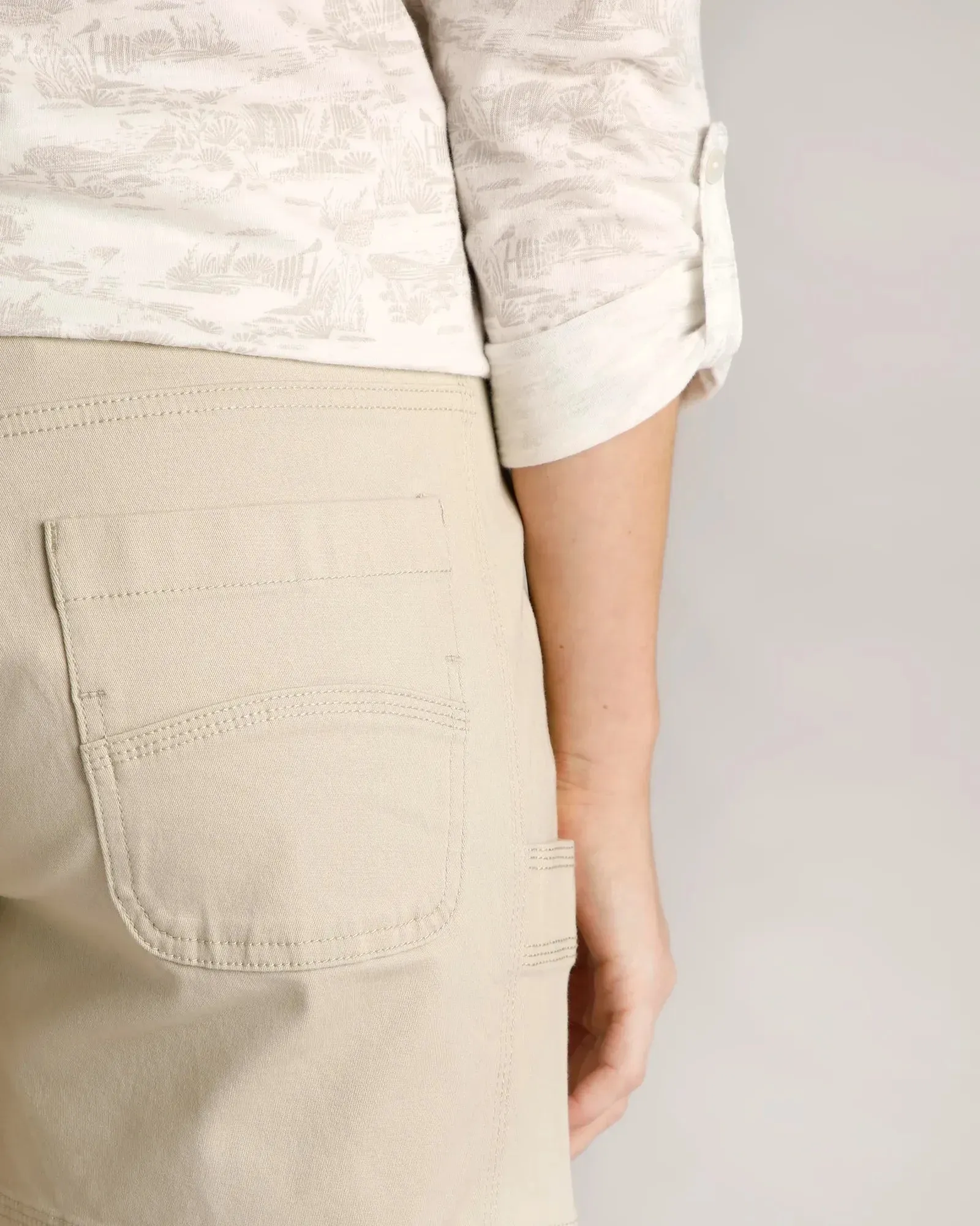 Willoughby Shorts - Stone